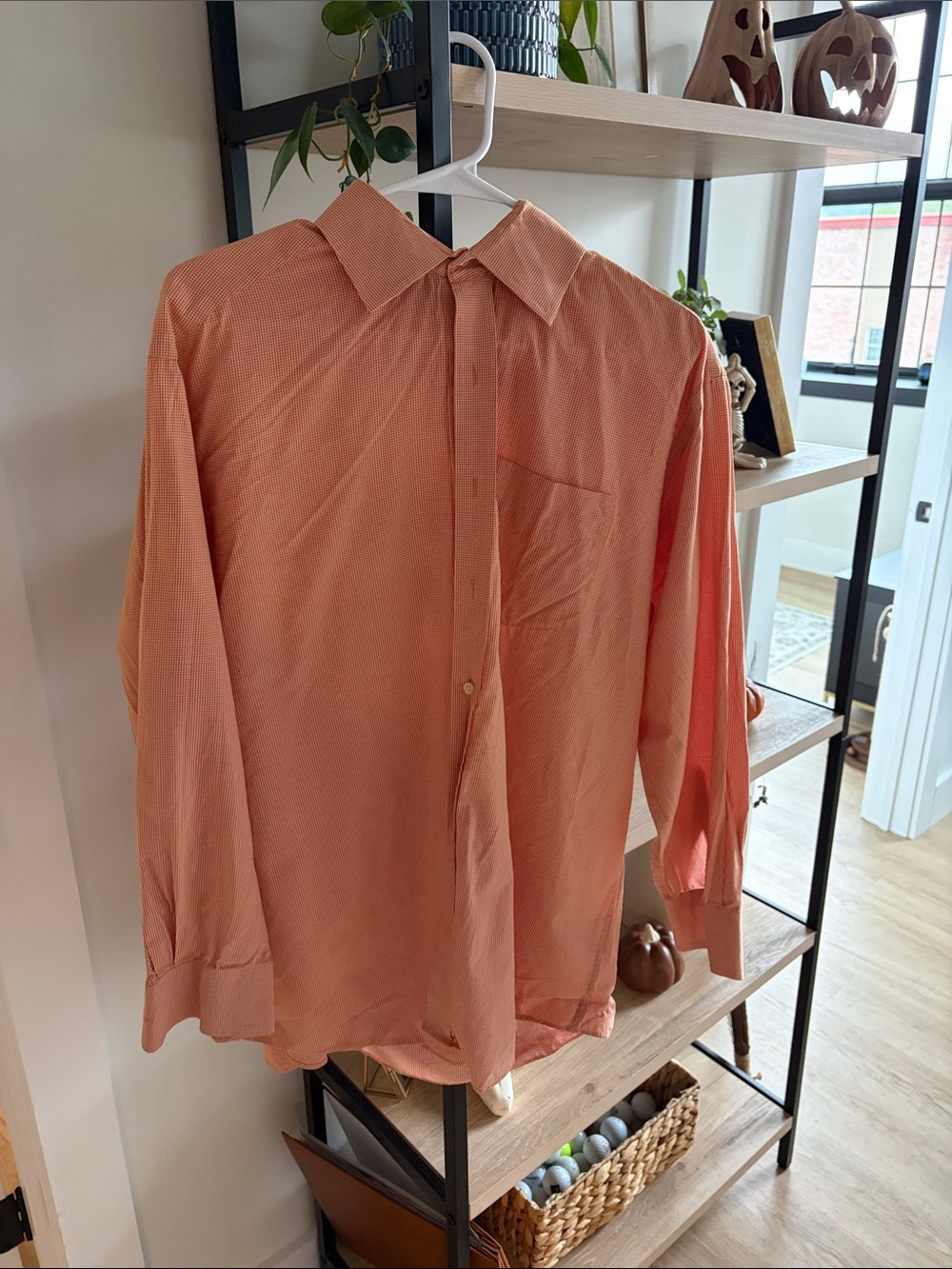 Tommy Hilfiger Men's Coral Long-Sleeve Dress Shirt